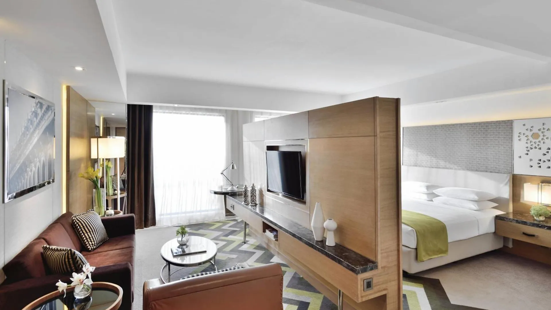 מלון Courtyard By Marriott Agra  אגרה