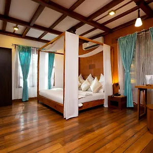  Country house Little Chembaka India