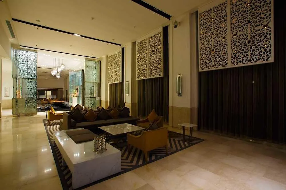 Courtyard By Marriott Agra Hotel