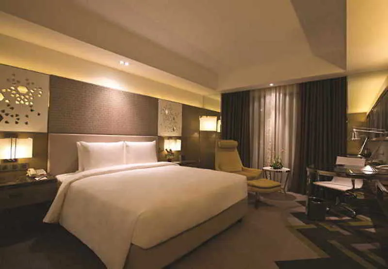 Courtyard By Marriott Agra Hotel