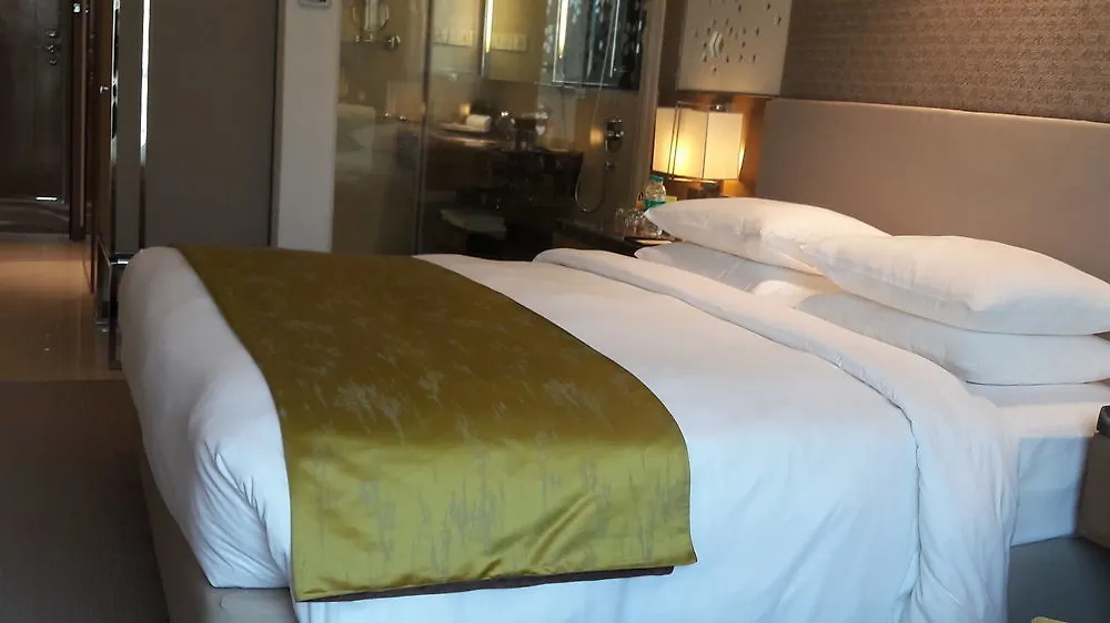 Courtyard By Marriott Agra Hotel
