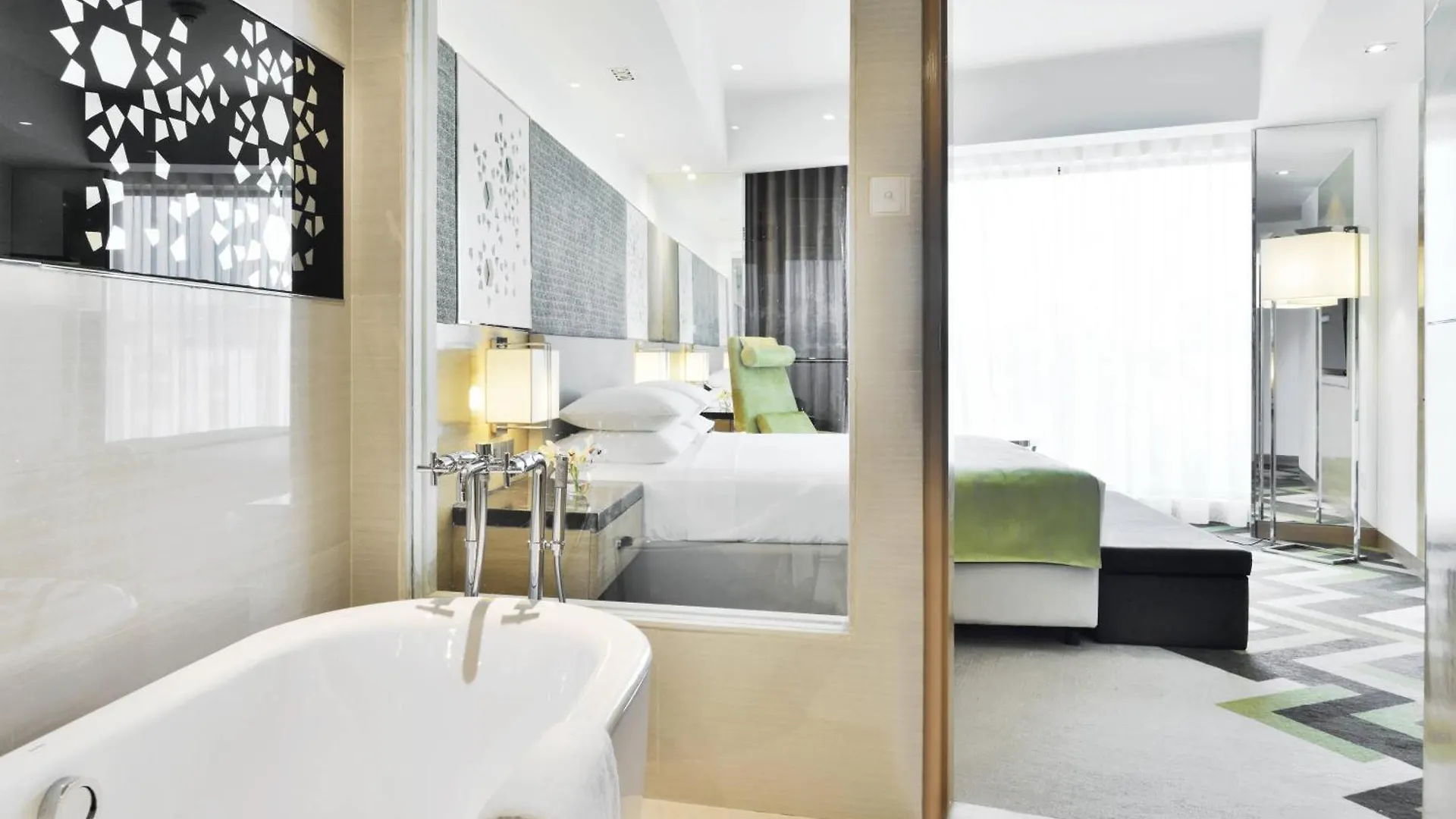 Courtyard By Marriott Agra Hotel Agra
